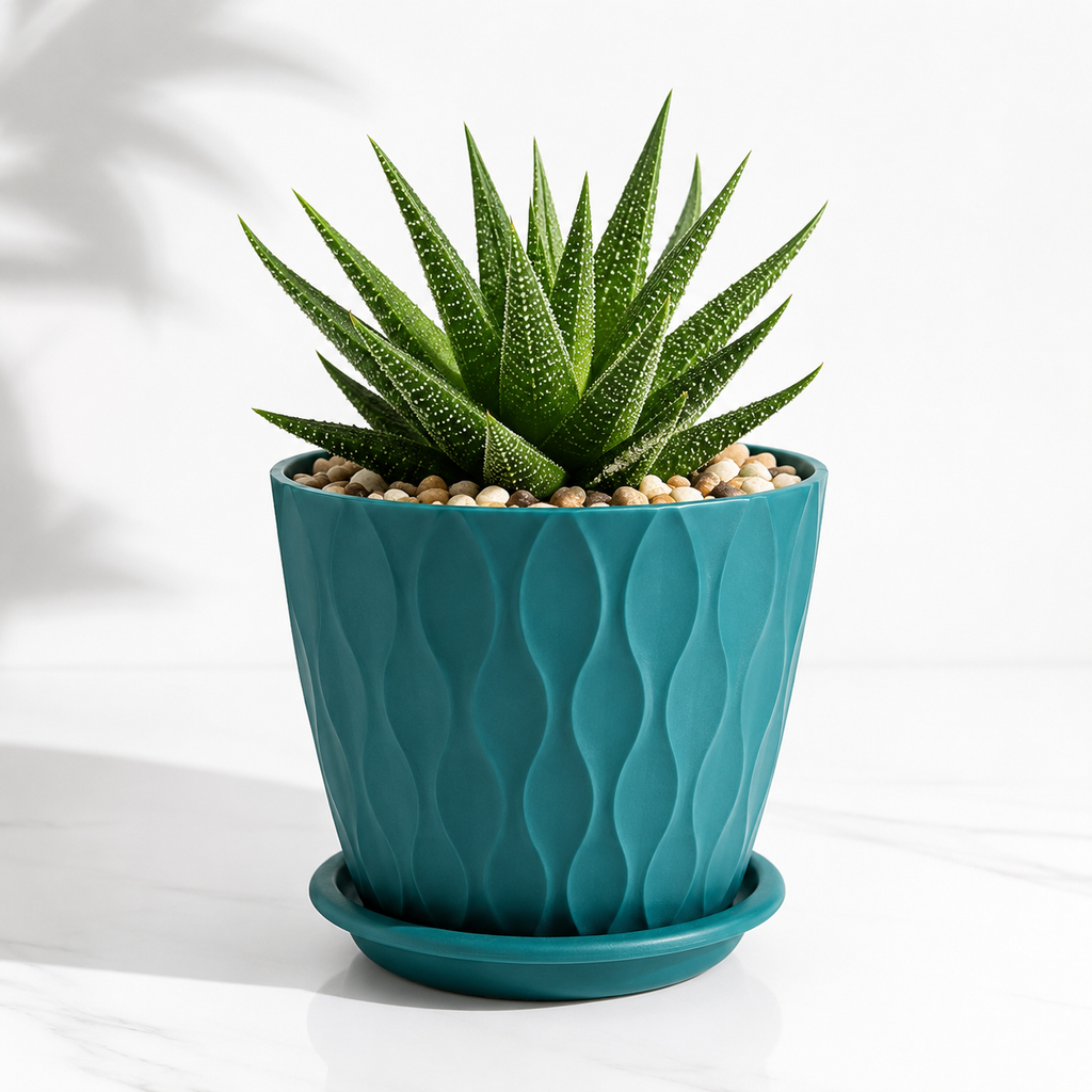 🏡 Elegant Wave Design Flower Pot – Modern Home Decor Planter